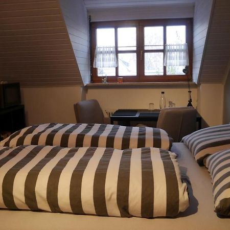 Ruhiges Zimmer Naehe Nuernberg Messe Mit Wallbox Екстериор снимка